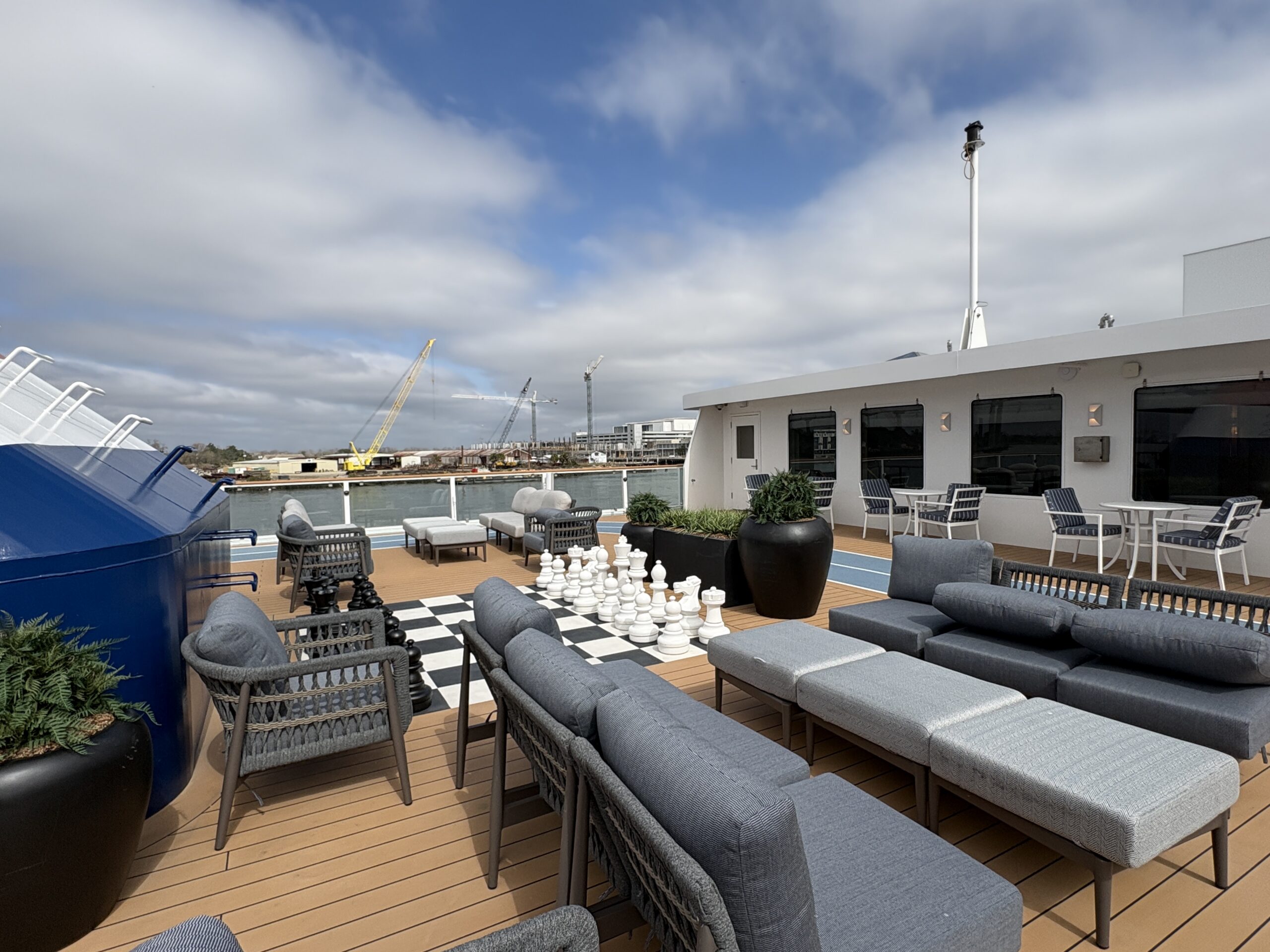 American Cruise Lines Savannah GA River Cruise deck lounge