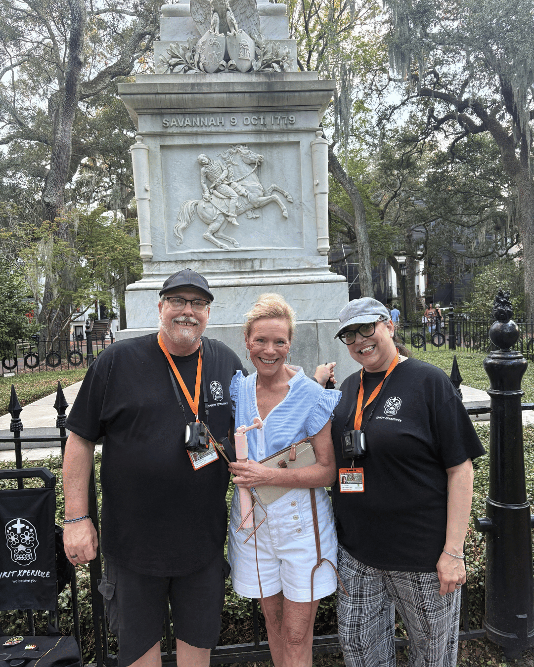 tour guides of spirit xperience savannah ghost tour.